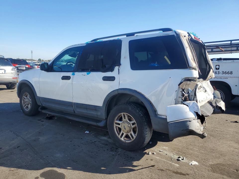 Photo 2 from auction – 2003 FORD EXPLORER X with VIN 1FMZU63K73UA30276