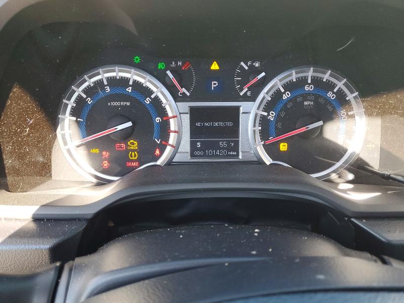 Photo 9 from auction – 2018 TOYOTA 4RUNNER SR with VIN JTEZU5JR2J5191121
