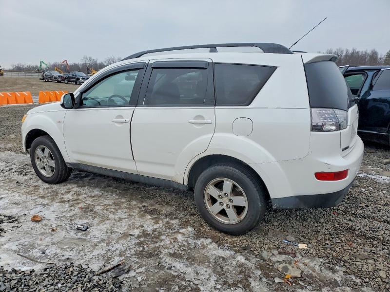 Photo 2 from auction – 2008 MITSUBISHI OUTLANDER with VIN JA4LT21W18Z006393