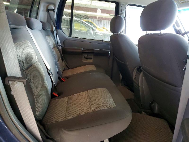 Photo 10 from auction – 2004 FORD EXPLORER SPORT TRAC with VIN 1FMZU67K14UB85238