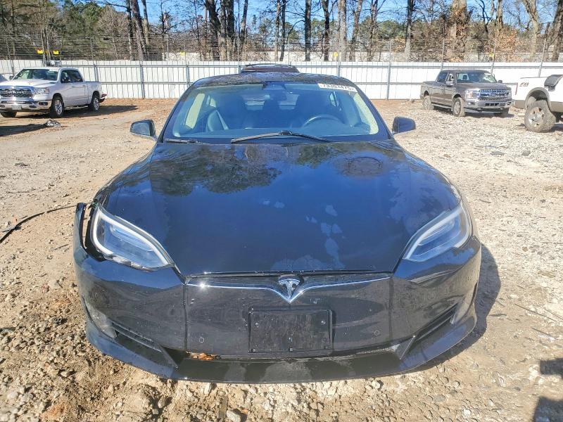 Photo 5 from auction – 2017 TESLA MODEL S with VIN 5YJSA1E1XHF198192