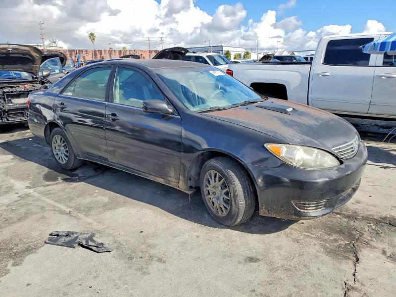Photo 4 from auction – 2005 TOYOTA CAMRY LE with VIN 4T1BE30K65U099738