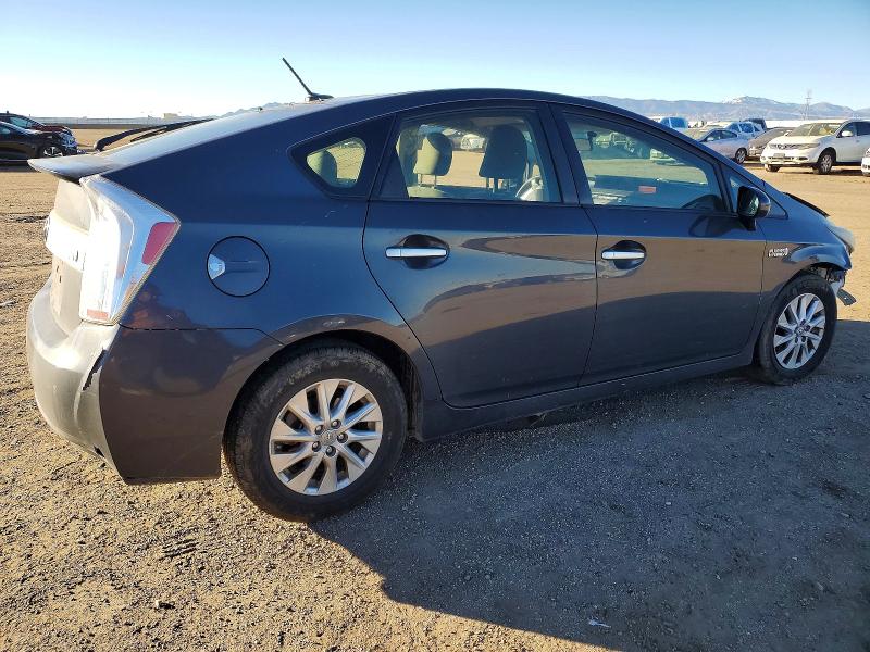 Photo 3 from auction – 2015 TOYOTA PRIUS PLUG-IN with VIN JTDKN3DP8F3066354