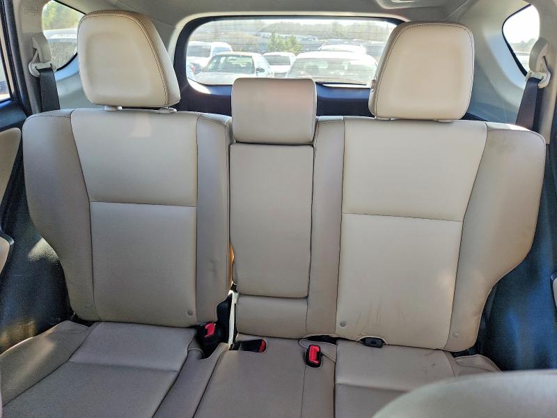 Photo 10 from auction – 2015 TOYOTA RAV4 LIMIT with VIN JTMYFREV4FD049701