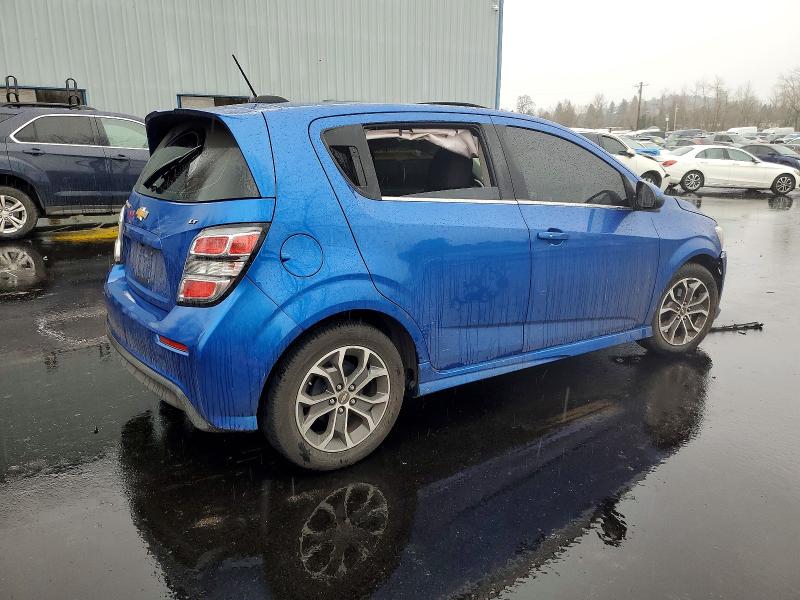 Photo 3 from auction – 2017 CHEVROLET SONIC with VIN 1G1JD6SB5H4155571