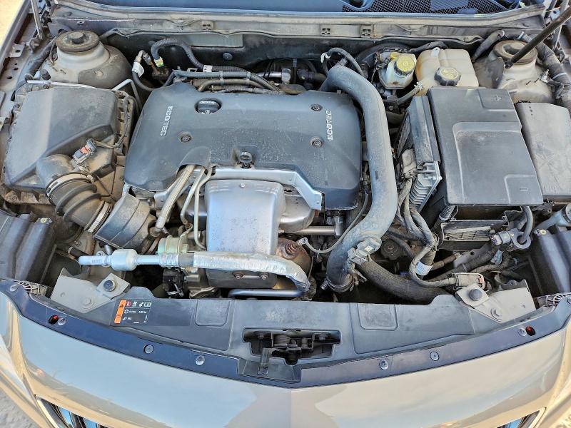 Photo 11 from auction – 2017 BUICK REGAL SPOR with VIN 2G4GL5EX9H9196915