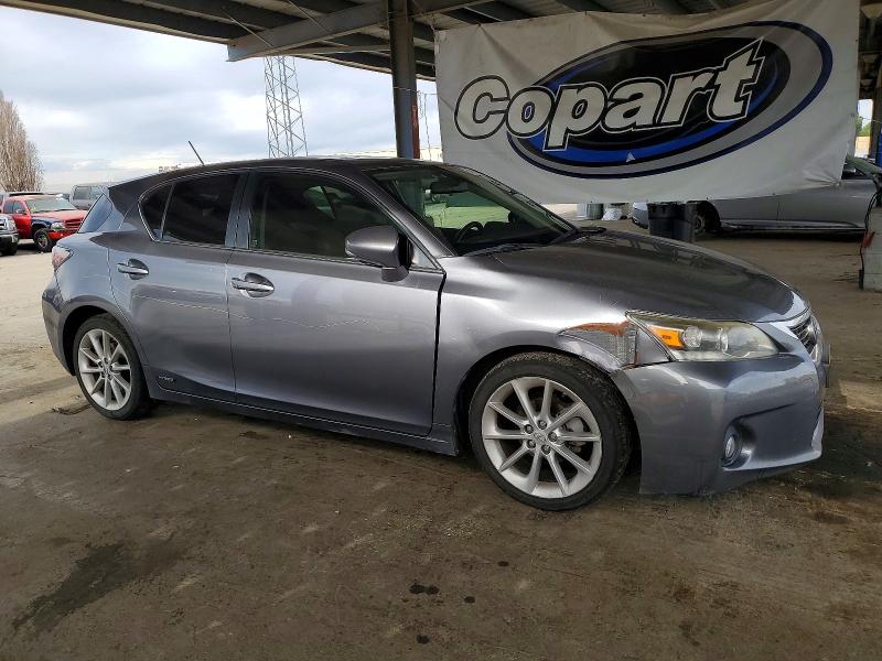 Photo 4 from auction – 2013 LEXUS CT 200 with VIN JTHKD5BH1D2159924