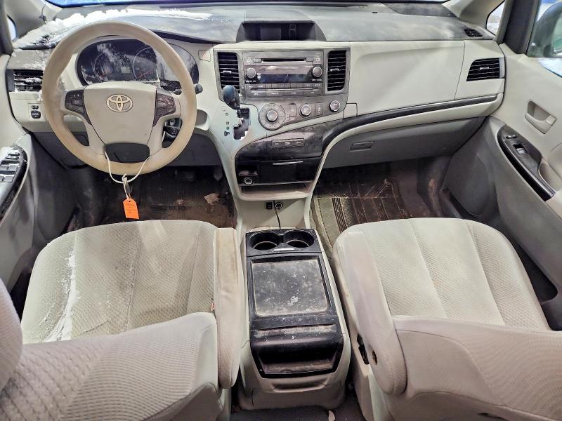 Photo 8 from auction – 2011 TOYOTA SIENNA LE with VIN 5TDKK3DC7BS072340