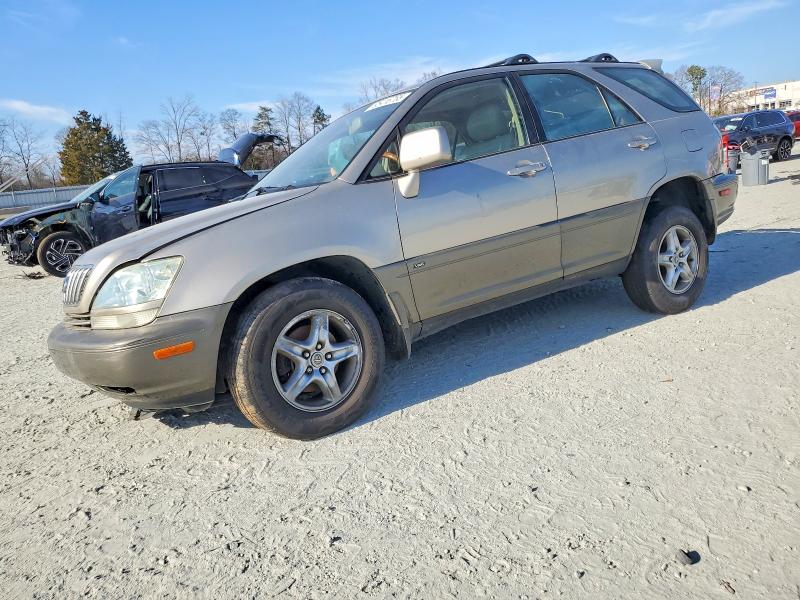 LEXUS RX 300 2002 with VIN JTJHF10U420251243 - Photo from auction