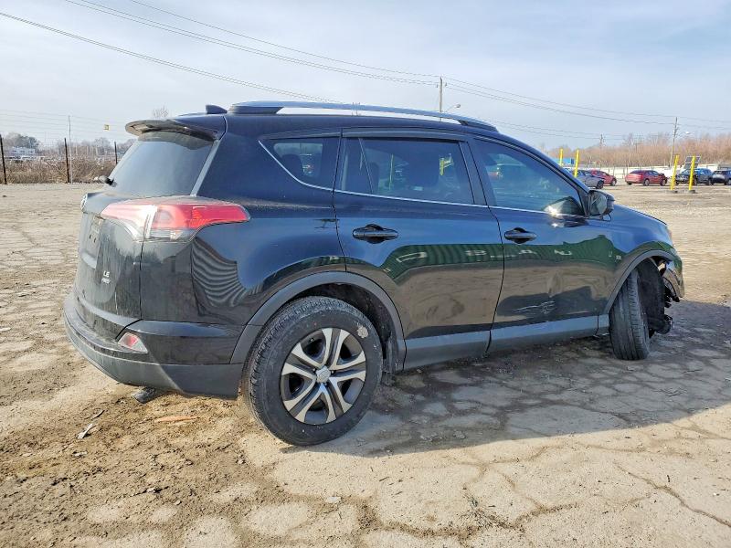 Photo 3 from auction – 2017 TOYOTA RAV4 with VIN 2T3BFREV6HW557003