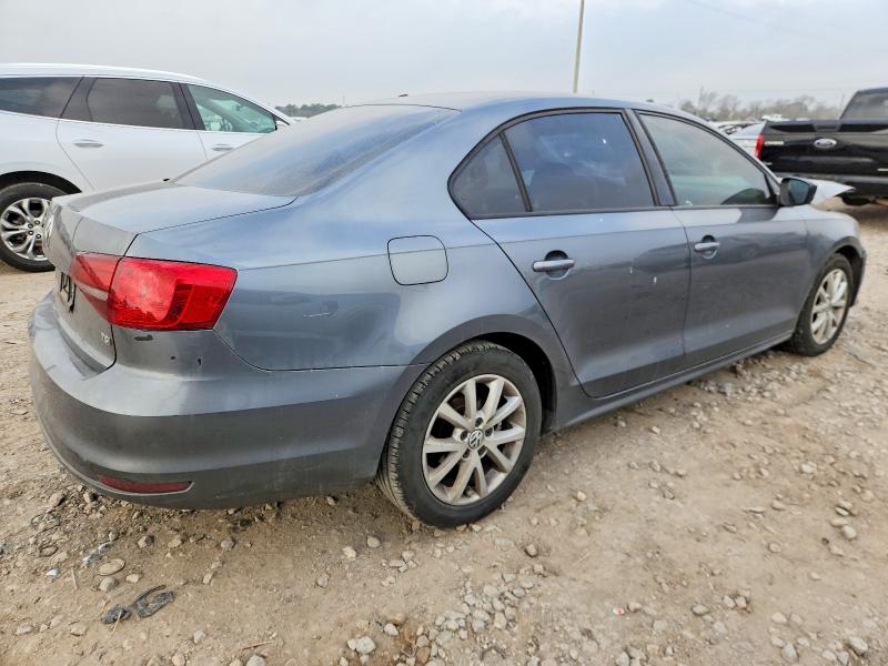 Photo 3 from auction – 2016 VOLKSWAGEN JETTA with VIN 3VW267AJ8GM208624