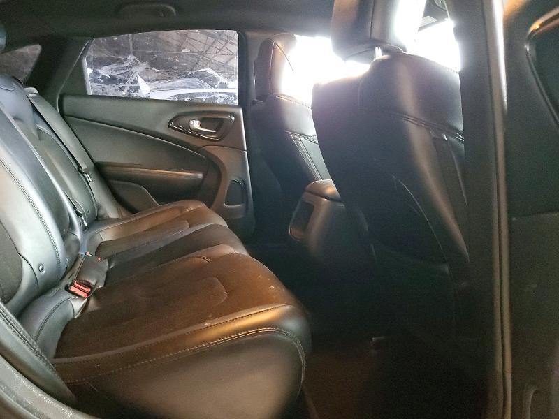 Photo 10 from auction – 2015 CHRYSLER 200 with VIN 1C3CCCBG7FN677949