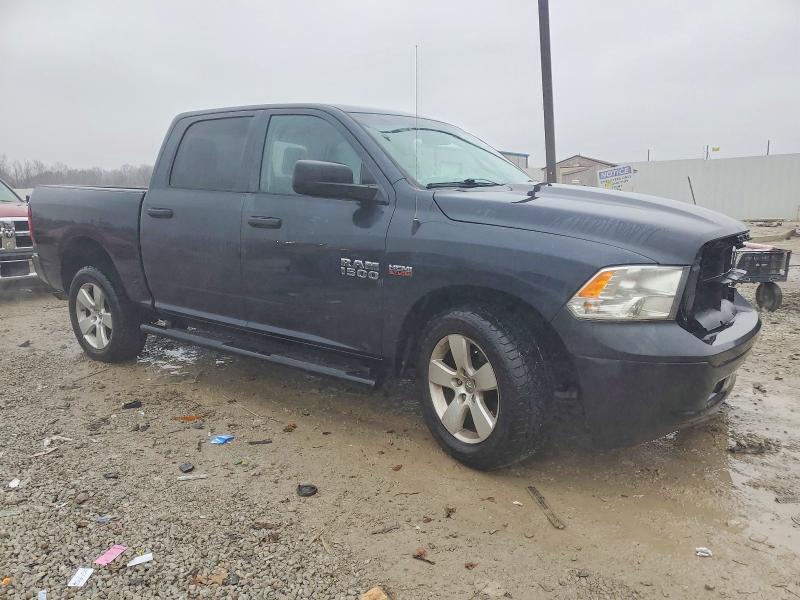 Photo 4 from auction – 2018 RAM 1500 ST with VIN 1C6RR7KT3JS331407