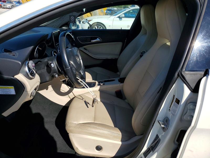 Photo 7 from auction – 2014 MERCEDES-BENZ CLA with VIN WDDSJ4EB2EN048557