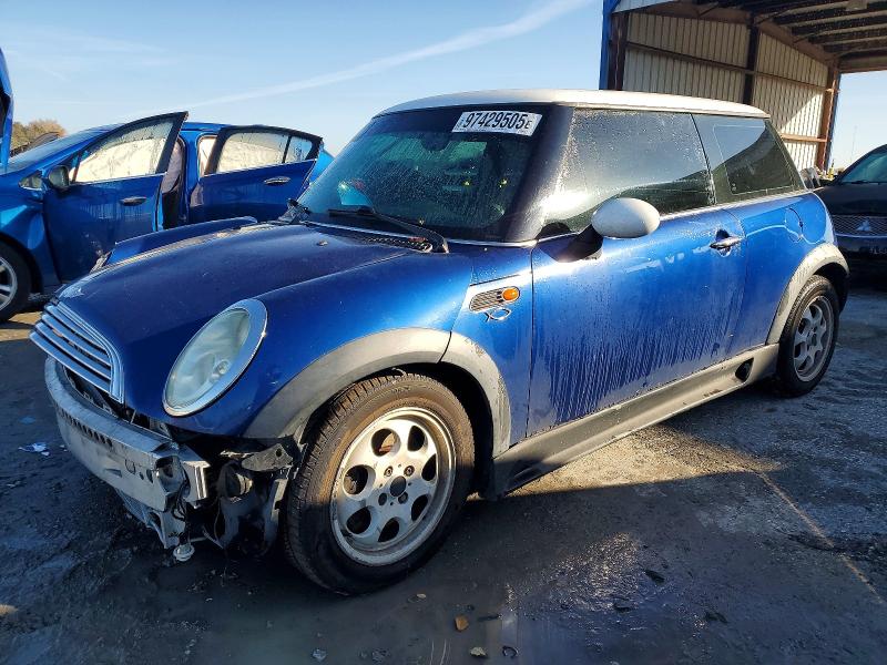 MINI COOPER 2002 with VIN WMWRC33452TC38443 - Photo from auction