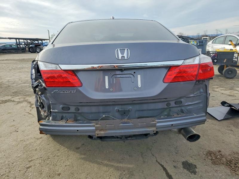 Photo 6 from auction – 2015 HONDA ACCORD with VIN 1HGCR2F8XFA123711