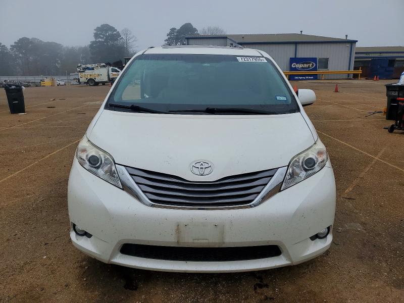Photo 5 from auction – 2017 TOYOTA SIENNA with VIN 5TDYZ3DC7HS771255