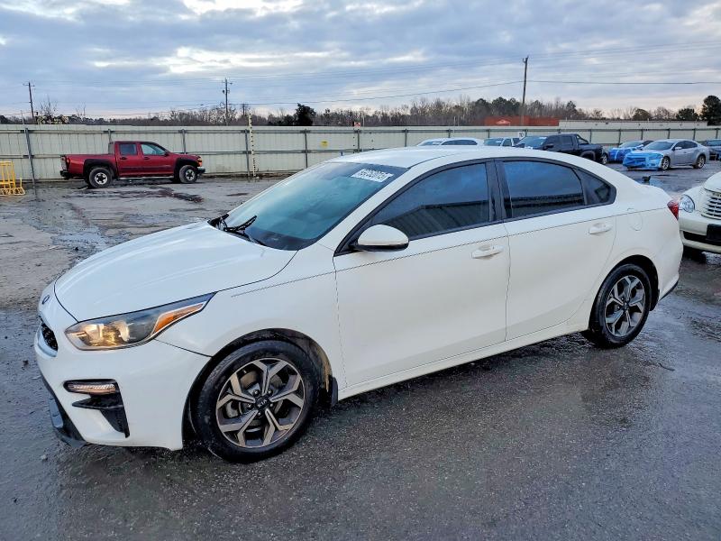 KIA FORTE FE 2020 with VIN 3KPF24AD4LE221836 - Photo from auction