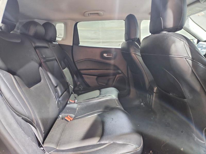 Photo 11 from auction – 2018 JEEP COMPASS with VIN 3C4NJCBBXJT125627