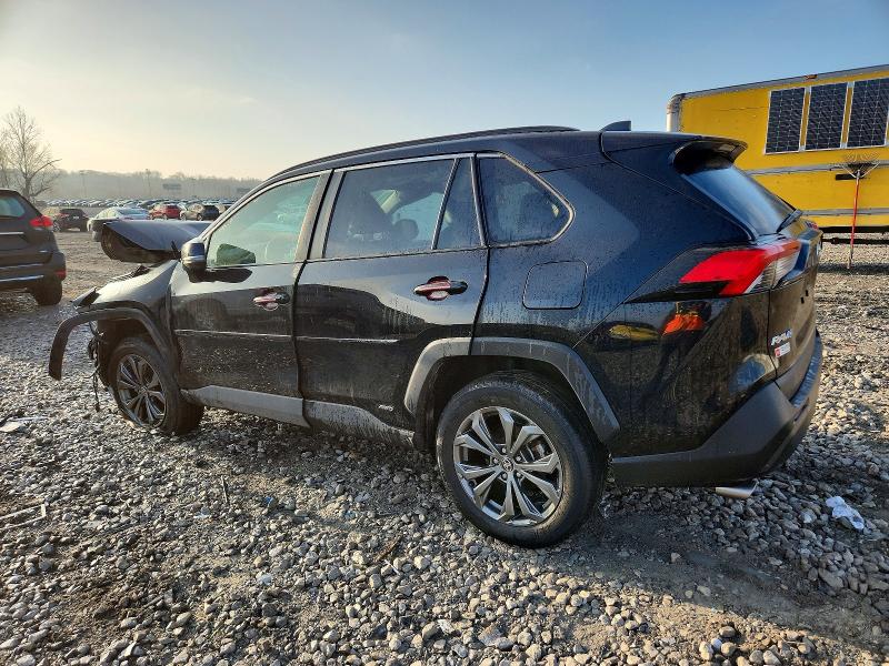 Photo 2 from auction – 2022 TOYOTA RAV4 XLE P with VIN 4T3B6RFV4NU087290