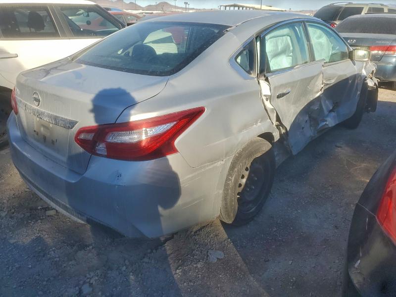 Photo 3 from auction – 2016 NISSAN ALTIMA 2.5 with VIN 1N4AL3AP8GC200311