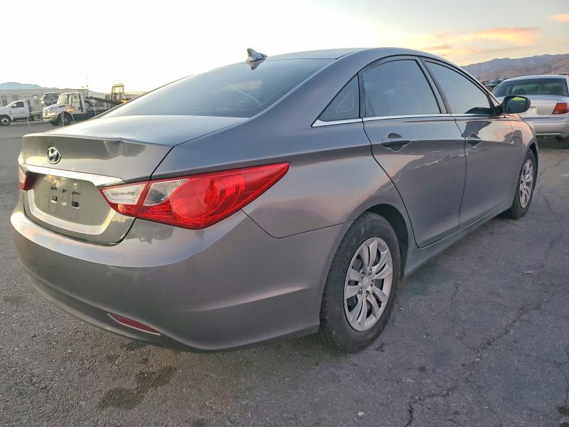 صورة رقم 3 من المزاد - 2011 HYUNDAI SONATA GLS مع VIN 5NPEB4AC6BH047989