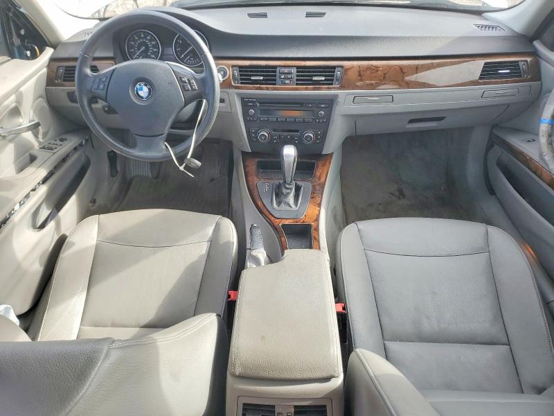 Photo 8 from auction – 2011 BMW 328 with VIN WBAPH7G50BNN03337