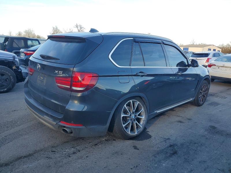 Photo 3 from auction – 2017 BMW X5 XDRIVE3 with VIN 5UXKR0C58H0V50515