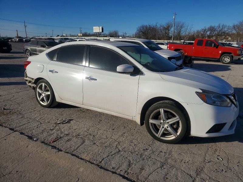 Photo 4 from auction – 2019 NISSAN SENTRA with VIN 3N1AB7AP5KY220930
