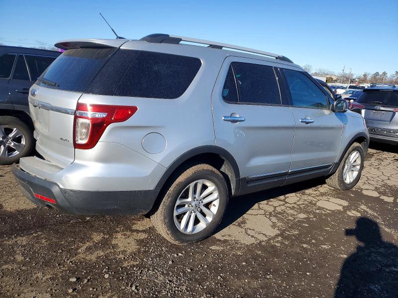 Foto 3 de la subasta – 2014 FORD EXPLORER X con VIN 1FM5K8D8XEGB61044