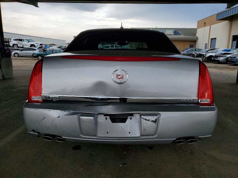 Photo 6 from auction – 2007 CADILLAC DTS with VIN 1G6KD57Y27U166662