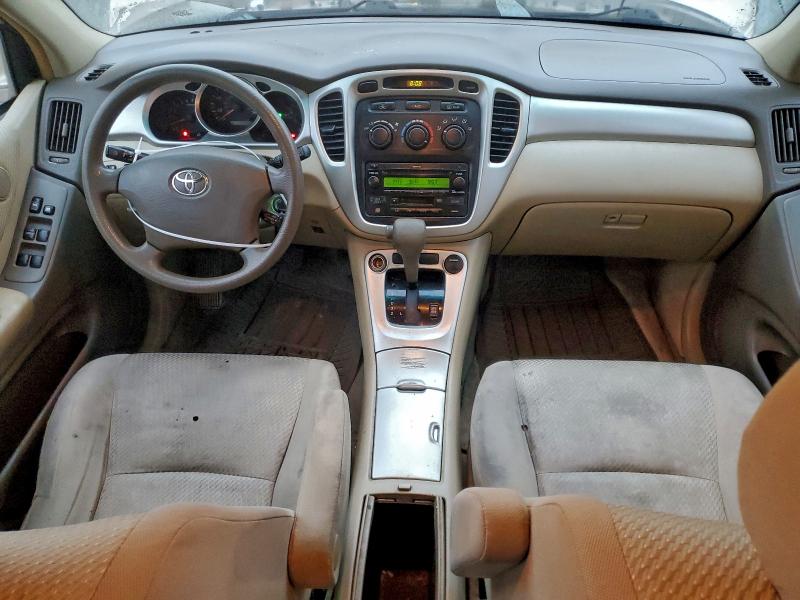 Photo 8 from auction – 2004 TOYOTA HIGHLANDER with VIN JTEDP21A440009348
