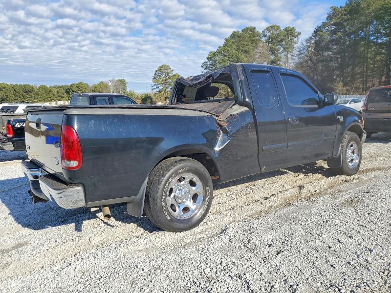 Photo 3 from auction – 2003 FORD F150 with VIN 1FTRX17LX3NA80617