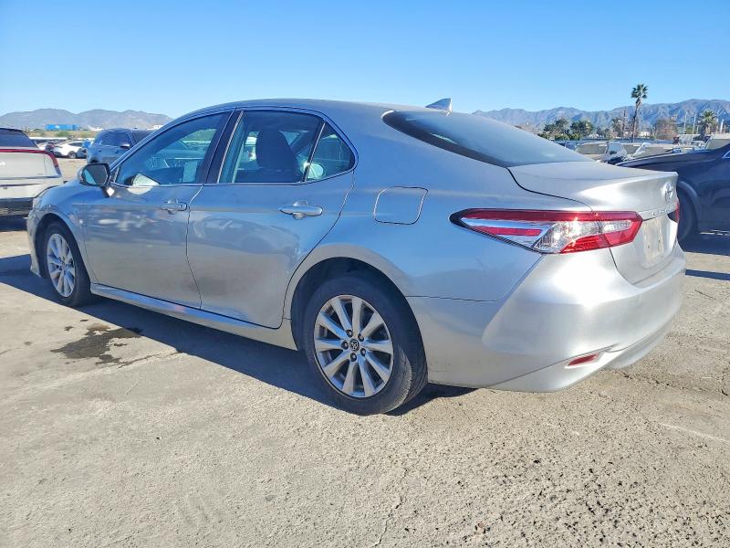 Photo 2 from auction – 2020 TOYOTA CAMRY LE with VIN 4T1C11AK4LU922103