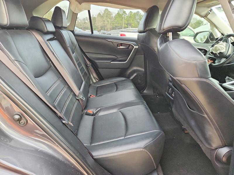 Photo 11 from auction – 2019 TOYOTA RAV4 XLE P with VIN JTMC1RFVXKJ003034