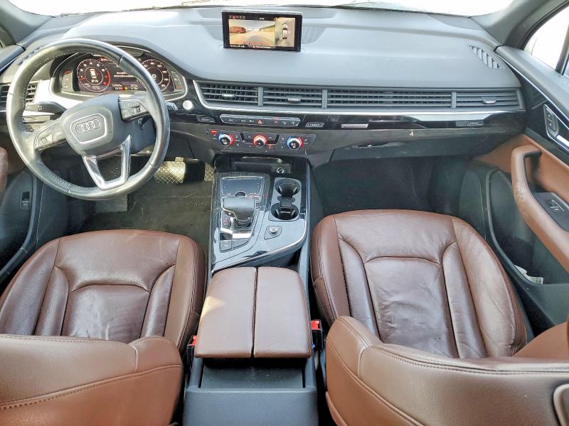 Photo 8 from auction – 2017 AUDI Q7 PREMIUM with VIN WA1LAAF72HD059621