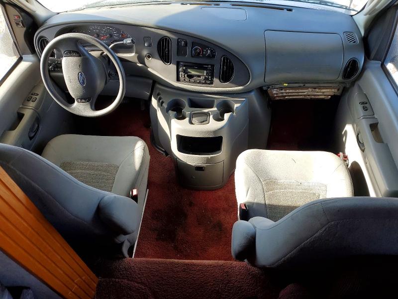 Photo 8 from auction – 2005 FORD E450 with VIN 1FDXE45S95HA14422