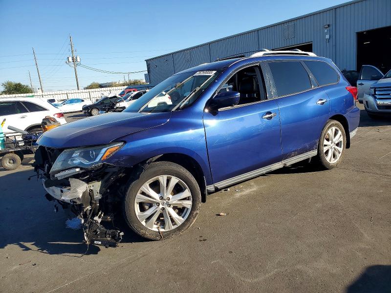 NISSAN PATHFINDER 2018 with VIN 5N1DR2MMXJC650160 - Photo from auction