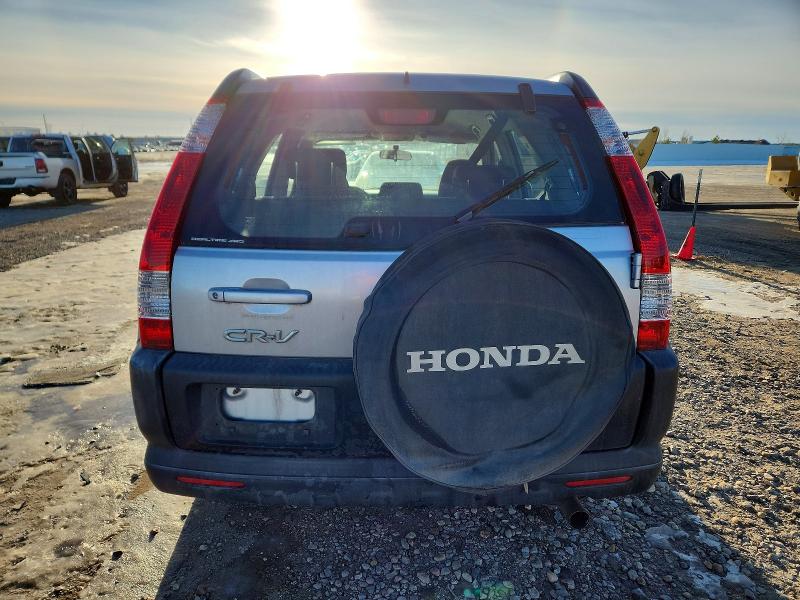 Photo 6 from auction – 2005 HONDA CR-V LX with VIN JHLRD78525C013586