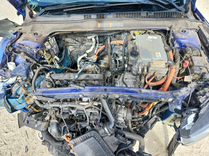 Photo 11 from auction – 2016 FORD FUSION S H with VIN 3FA6P0UU1GR275430