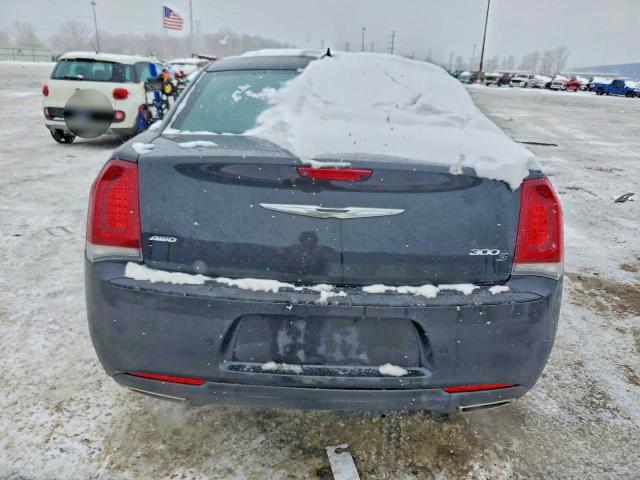 Photo 6 from auction – 2017 CHRYSLER 300 S with VIN 2C3CCAGG7HH607702