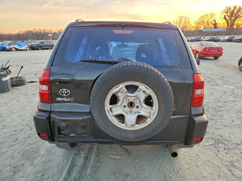 Photo 6 from auction – 2005 TOYOTA RAV4 with VIN JTEGD20V850049329