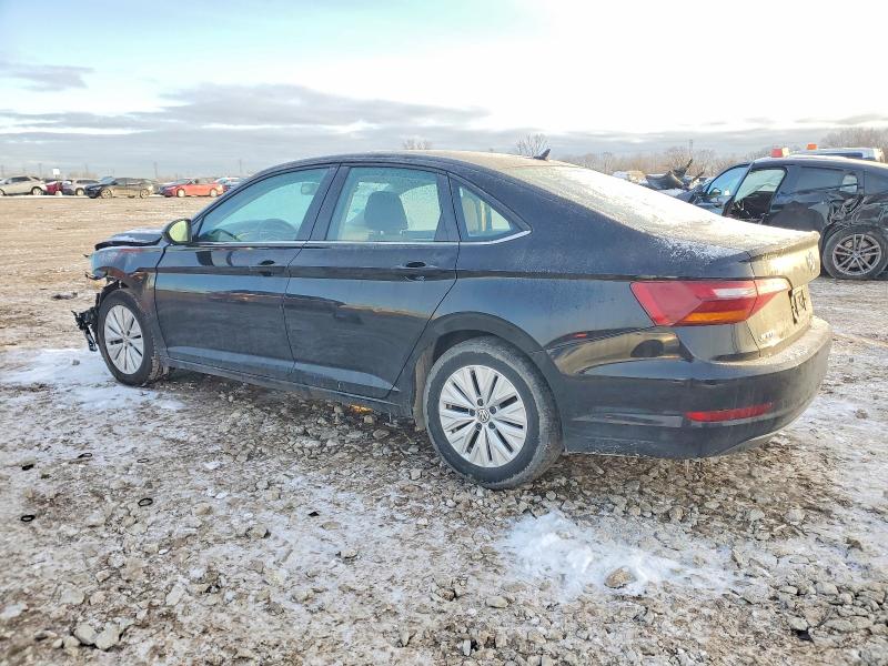 Photo 2 from auction – 2019 VOLKSWAGEN JETTA with VIN 3VWC57BUXKM090455