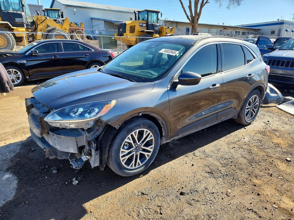 Photo 1 from auction – 2020 FORD ESCAPE SEL with VIN 1FMCU0H62LUB41011