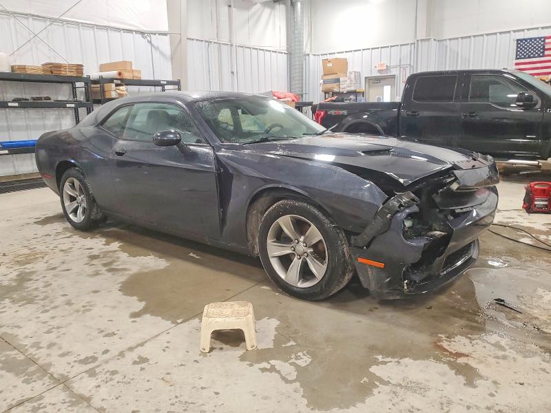 Photo 4 from auction – 2016 DODGE CHALLENGER with VIN 2C3CDZAG3GH296921