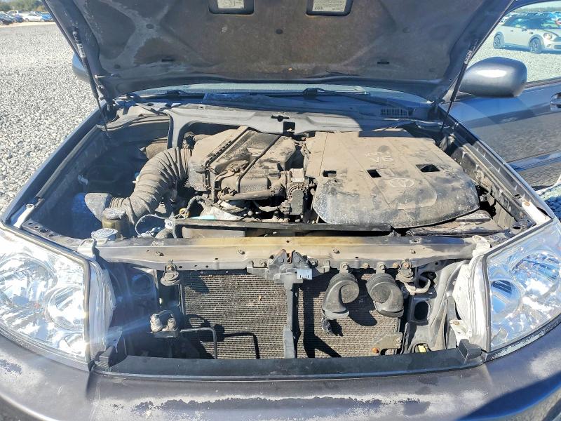 Photo 12 from auction – 2005 TOYOTA 4RUNNER SR with VIN JTEZU14R750062606
