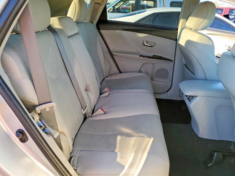 Photo 11 from auction – 2010 TOYOTA VENZA with VIN 4T3ZA3BB3AU029414