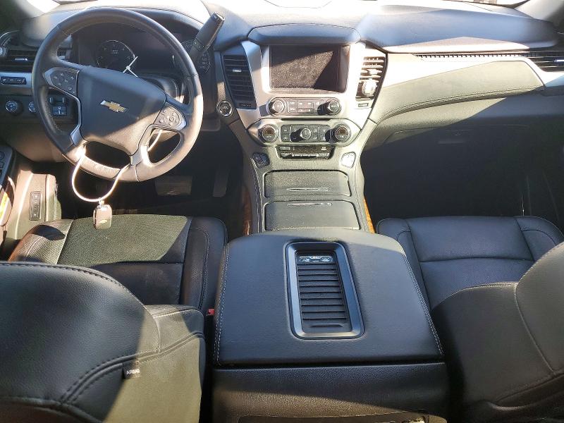 Photo 8 from auction – 2016 CHEVROLET SUBURBAN with VIN 1GNSKJKC0GR240517