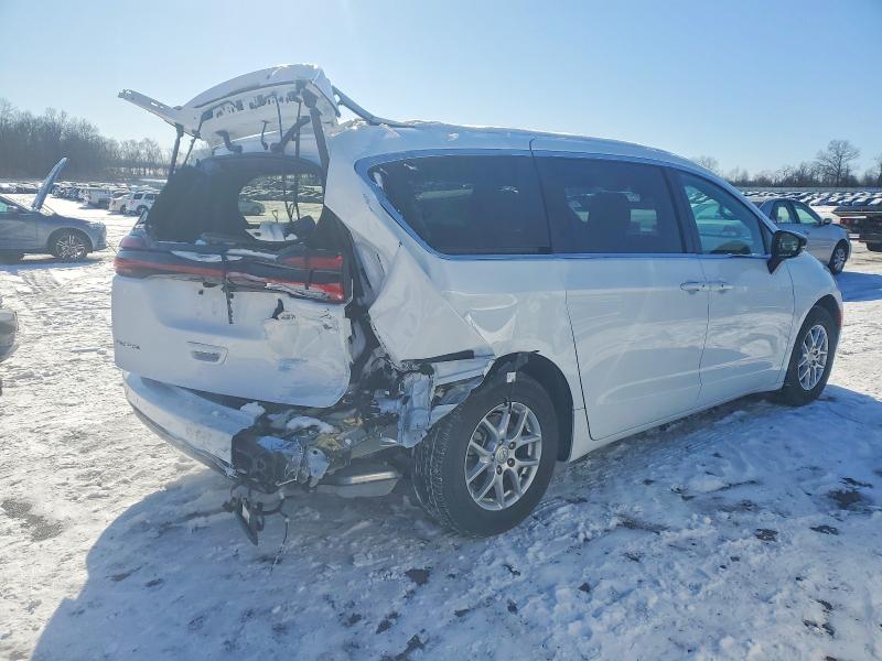 Photo 3 from auction – 2026 CHRYSLER PACIFICA S with VIN 2C4RC1BGXTR201249