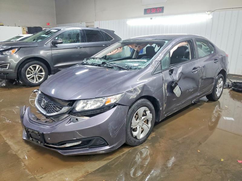 HONDA CIVIC 2015 con VIN 19XFB2F54FE118491 - Foto de la subasta